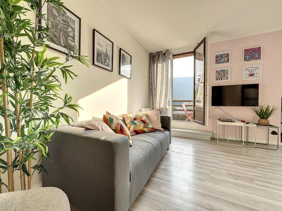 Charmant Appartement Avec Terrasse Parking Ispagnac Exteriér fotografie