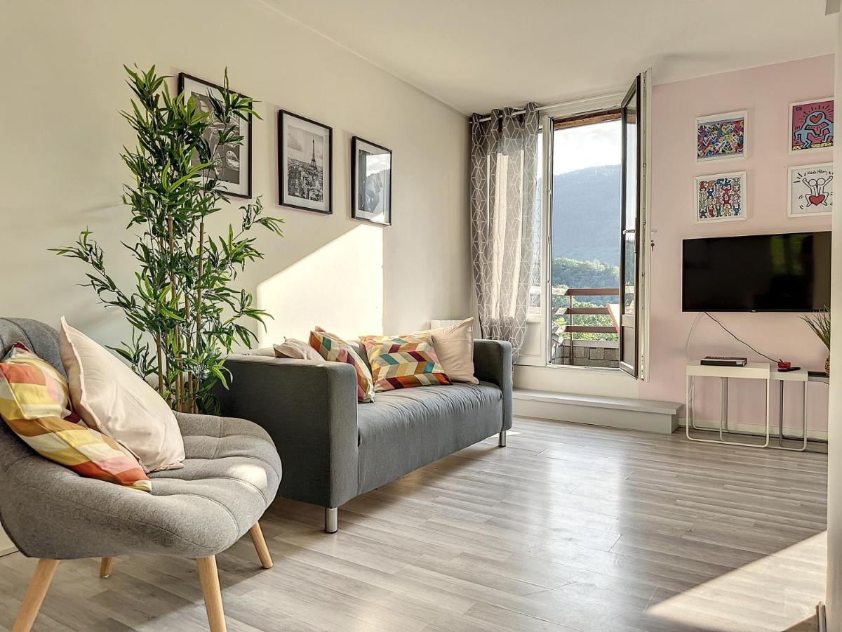 Charmant Appartement Avec Terrasse Parking Ispagnac Exteriér fotografie